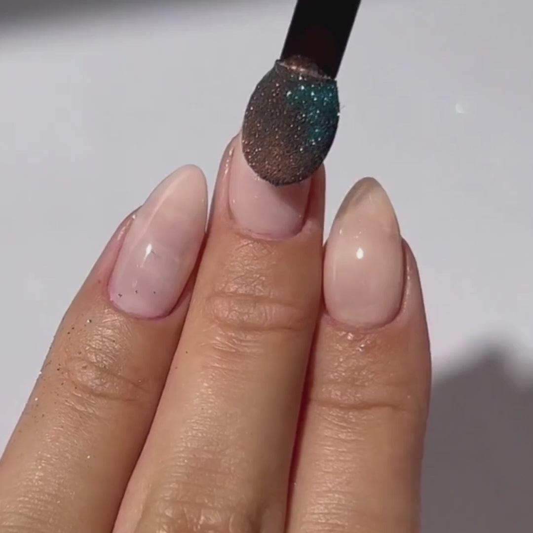Azure – Metallisches Nagelpuder